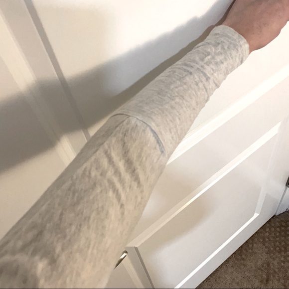 O’Neill cream hoodie sweatshirt top XS - Picture 7 of 8